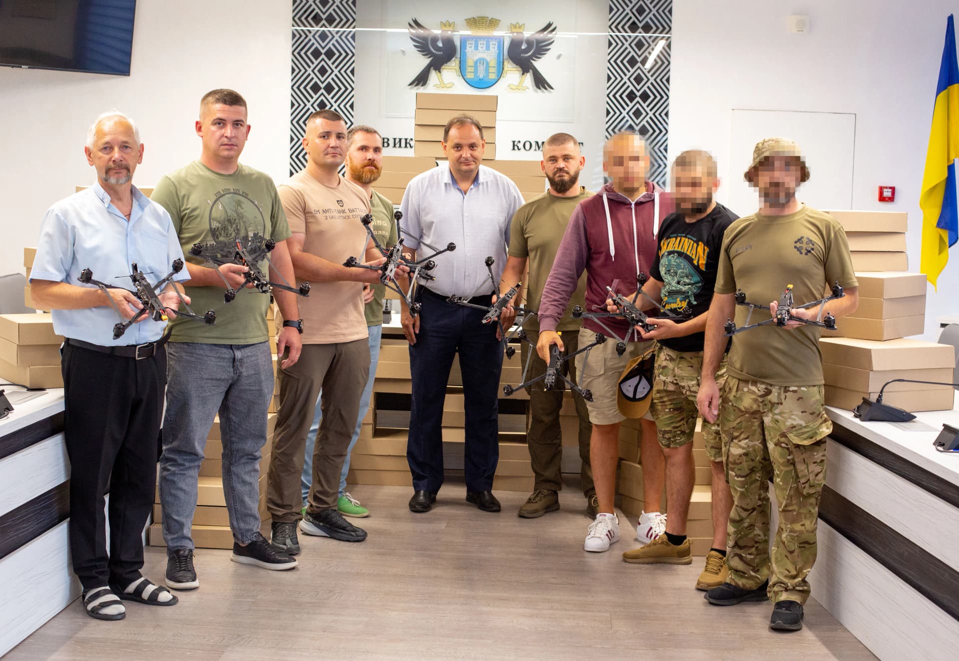 Захисники воюють - програми допомагають