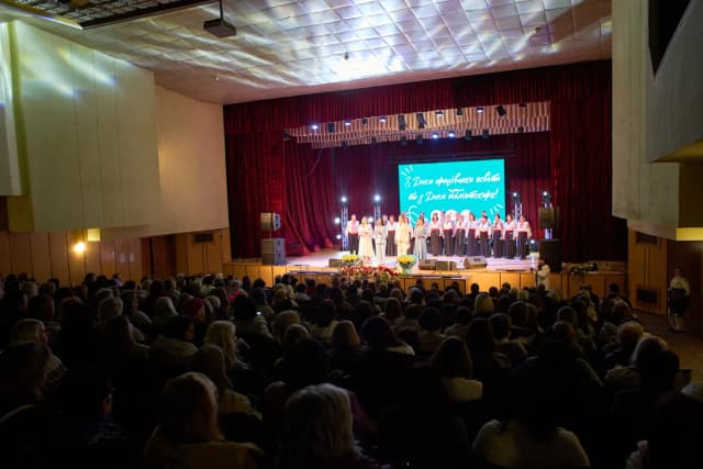 Франківські освітяни отримали нагороди з нагоди професійного свята