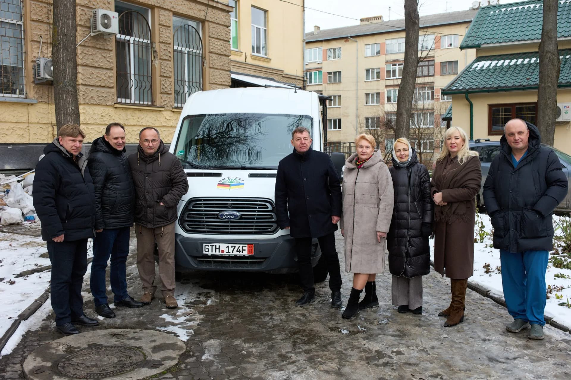 Машина для пацієнтів з інвалідністю: важливе оновлення в лікарні на Матейки