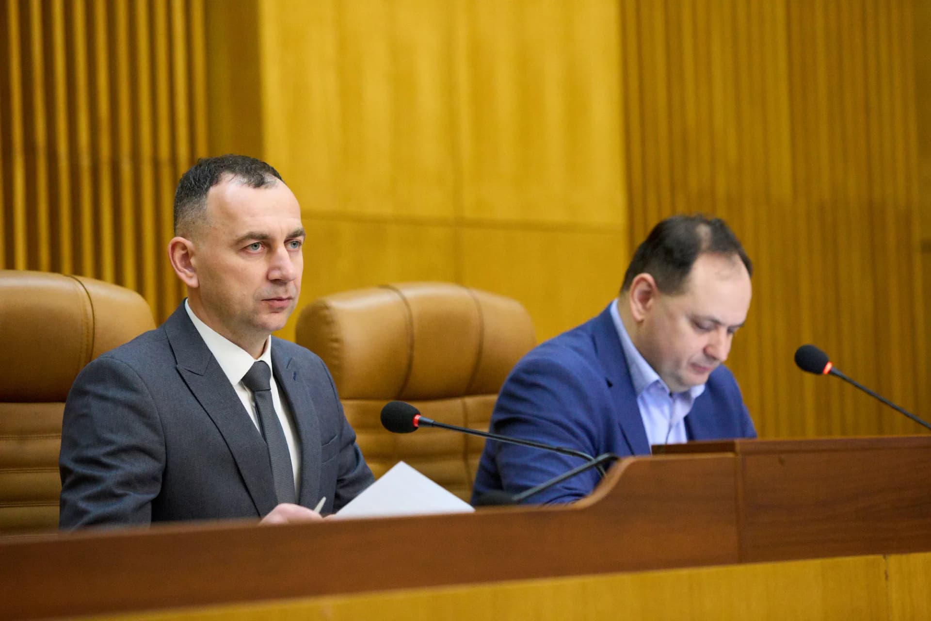 Мільйони військовим, виплати студентам, якість повітря: якою була сесія 26 лютого