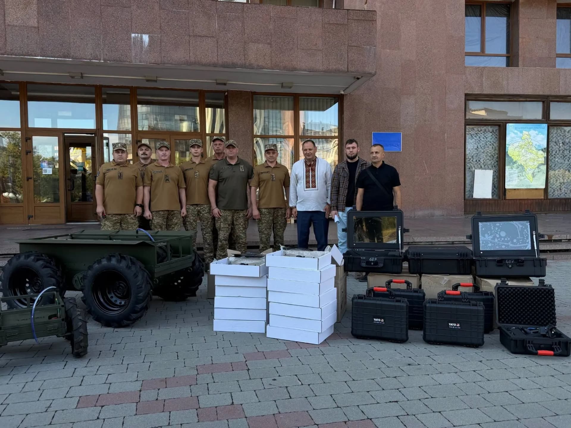 Техніка на вагу золота: як програма «Бюджет участі» в Івано-Франківську постачає на фронт дрони, наземні роботокомплекси та станції керування